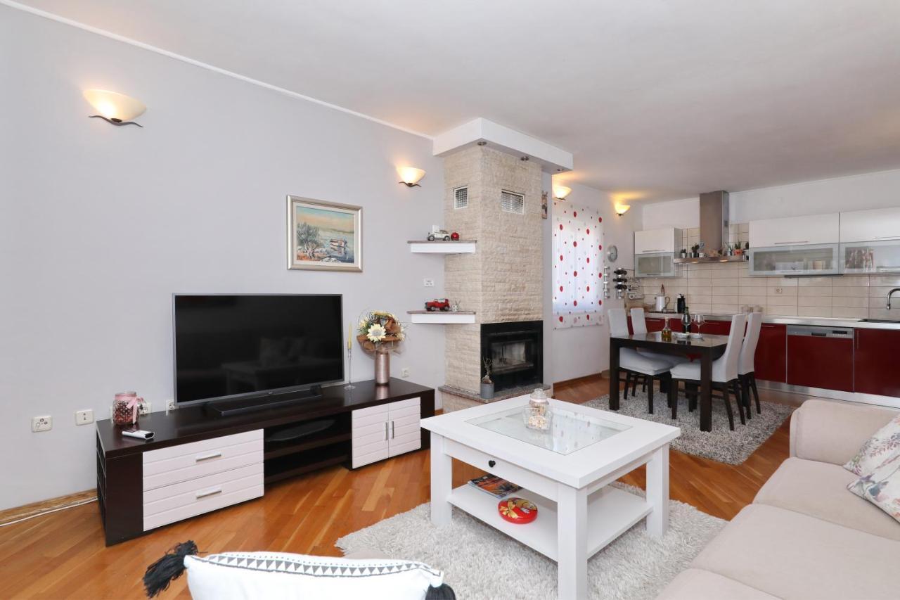 Sea Relaxing Apartment บาร์บินเย ภายนอก รูปภาพ