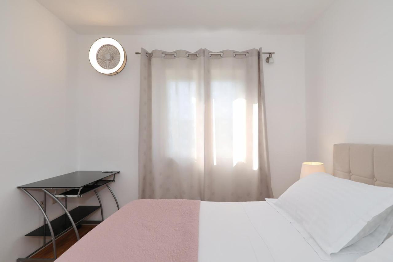 Sea Relaxing Apartment บาร์บินเย ภายนอก รูปภาพ